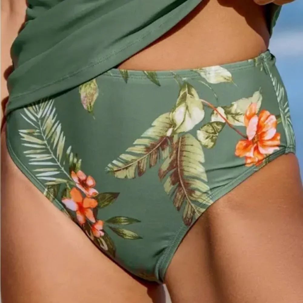 Cupshe Women’s NWT Size Large Mid - Rise Floral Green Bikini Bottom